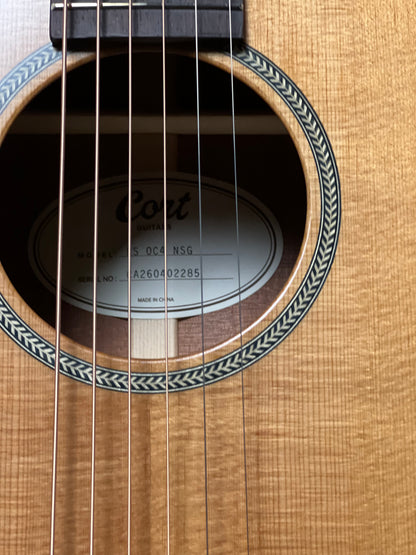 Cort Essence ES-OC4-NSG Acoustic Guitar, Natural Semi Gloss