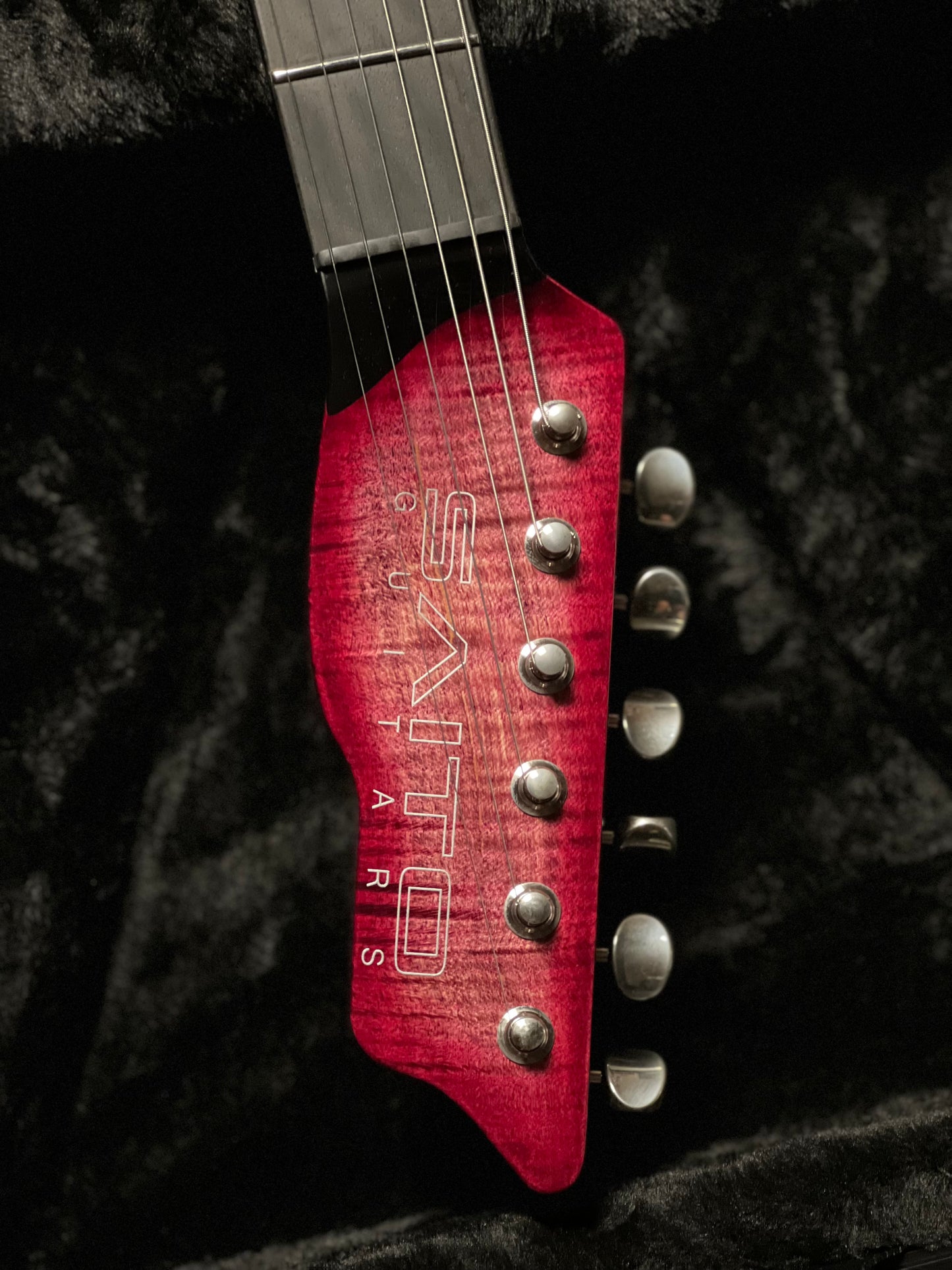 Saito S-622CS BEYOND SSH in Red Lotus with Hardshell Case 253386