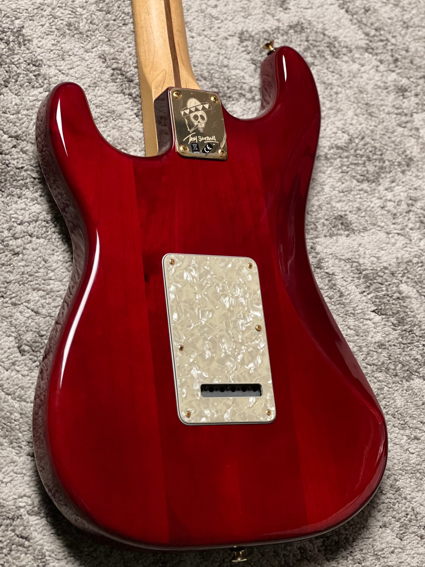 Fender Tash Sultana Stratocaster With Maple FB In Transparent Cherry MX20069998