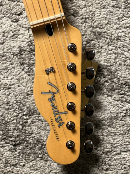 Fender Japan Hybrid II Telecaster with Maple FB in 3 Tone Sunburst JD26004483