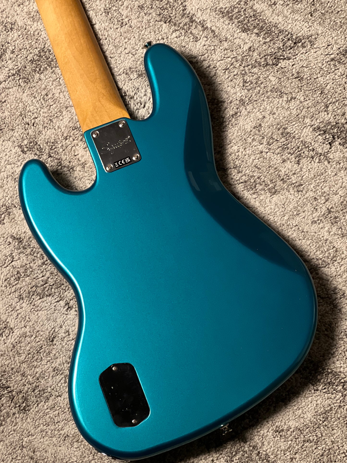 Squier Classic Vibe Active 70s Jazz Bass V Guitar with Maple FB in Ocean Turquoise