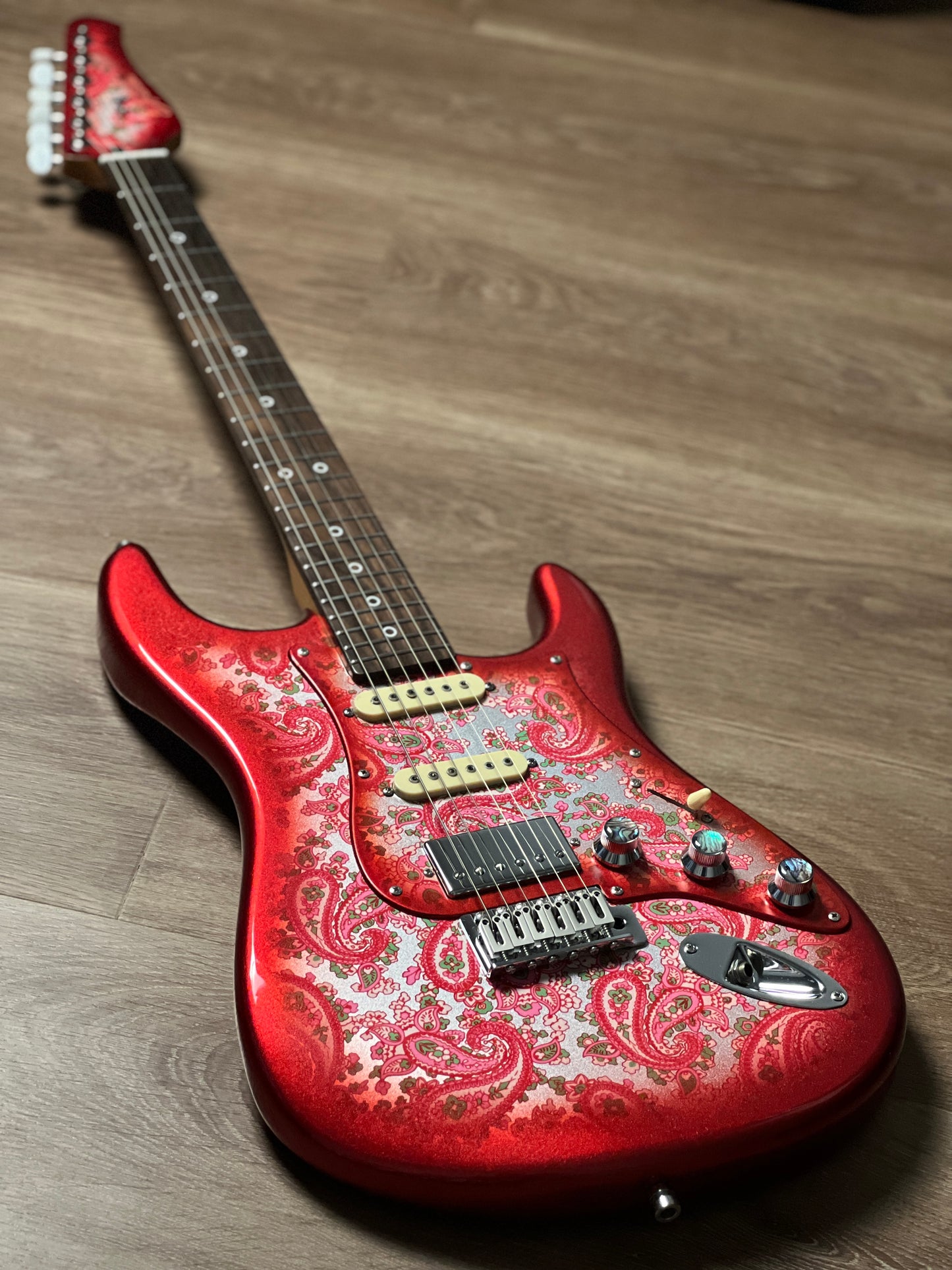 Dhatarattha Performance DST HSS in Pink Paisley with Rosewood FB