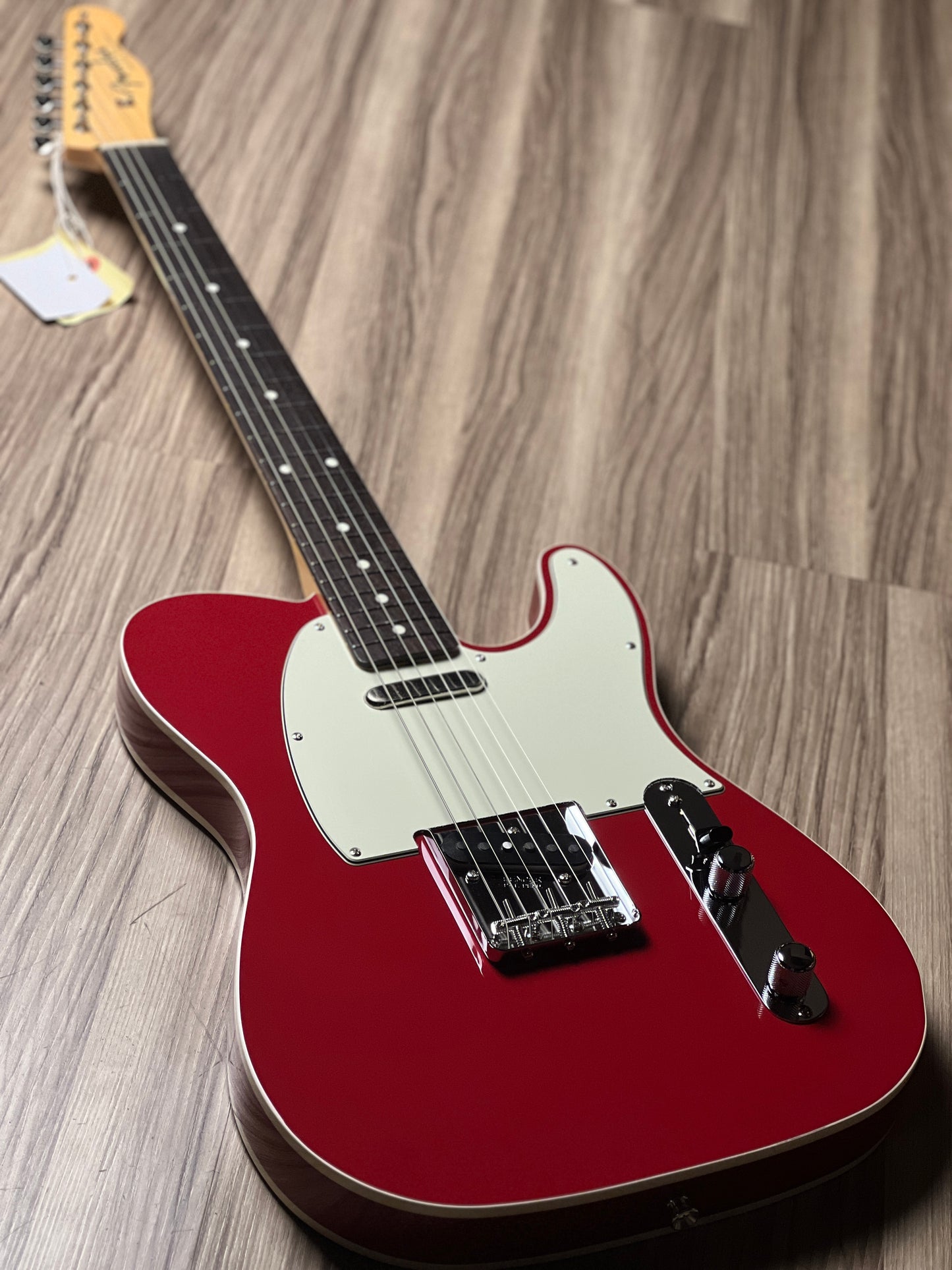 Fender FSR MIJ Traditional 60s Telecaster Custom with RW FB in Dakota Red JD24014157