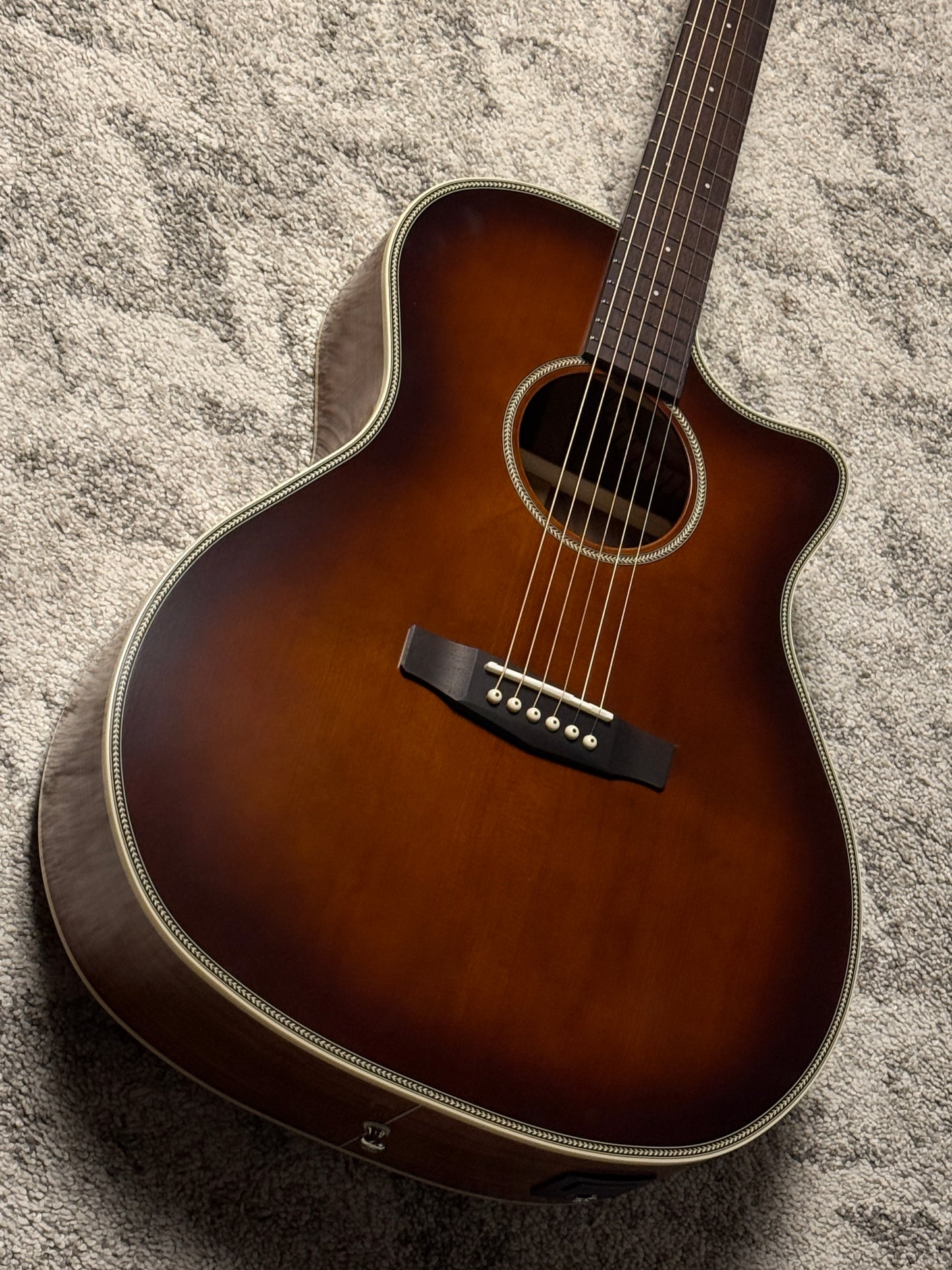 Cort Essence ES-GA4-BRSG Grand Auditorium Special Acoustic Guitar, Brown Burst Semi-Gloss