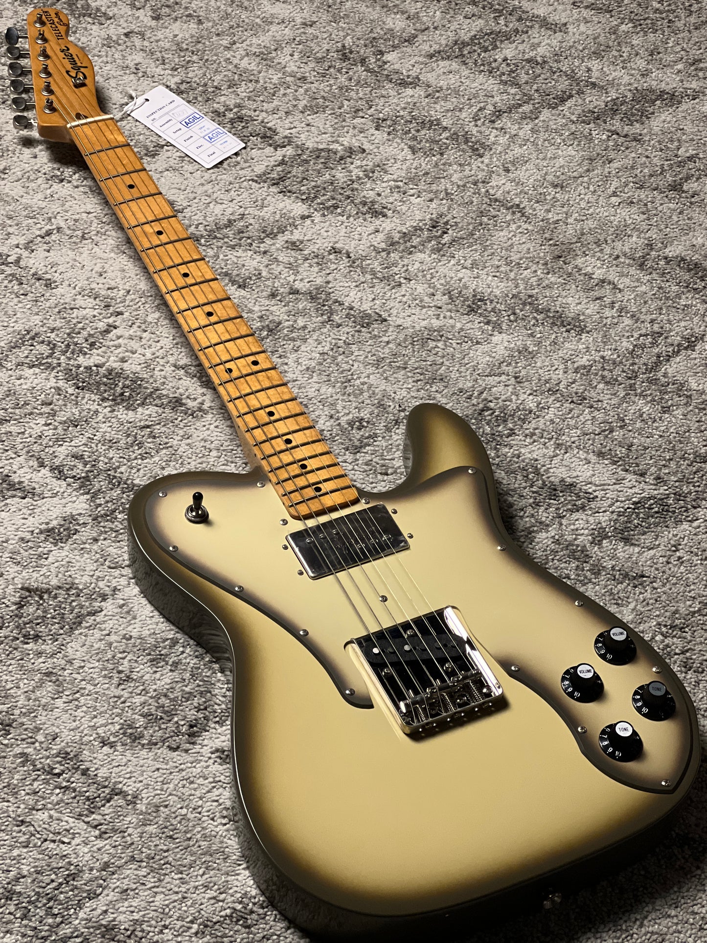 Squier FSR Classic Vibe 70s Telecaster Custom with Maple FB in Antigua Burst