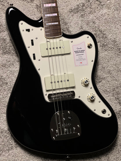 Fender Japan Traditional Late 60s Jazzmaster with RW FB in Black JD26002545