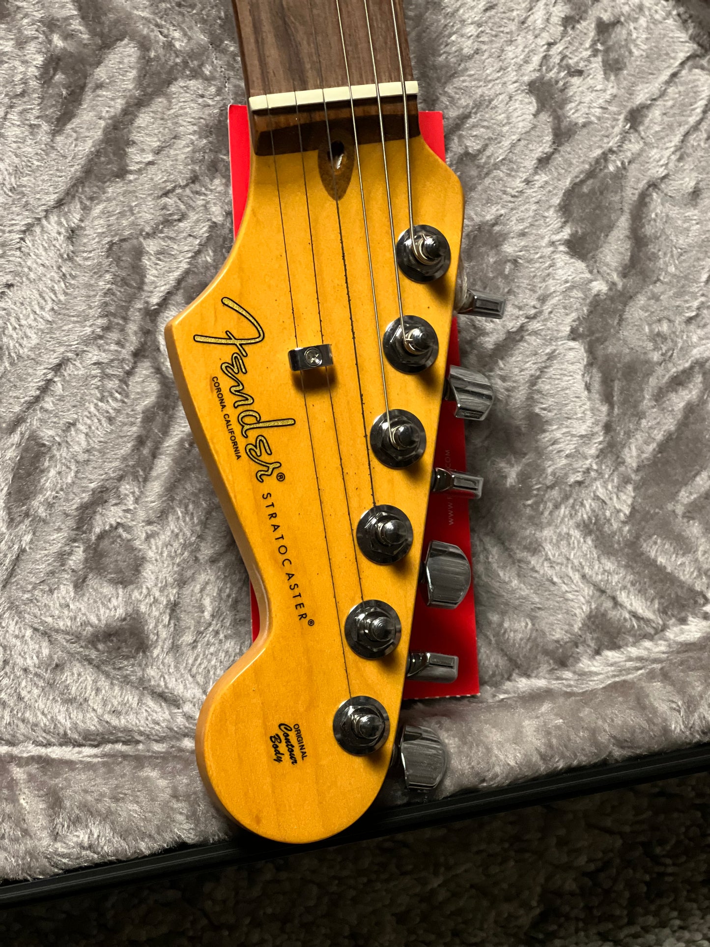 Fender American Professional II Stratocaster with RW FB in Anniversary 2-Tone Sunburst