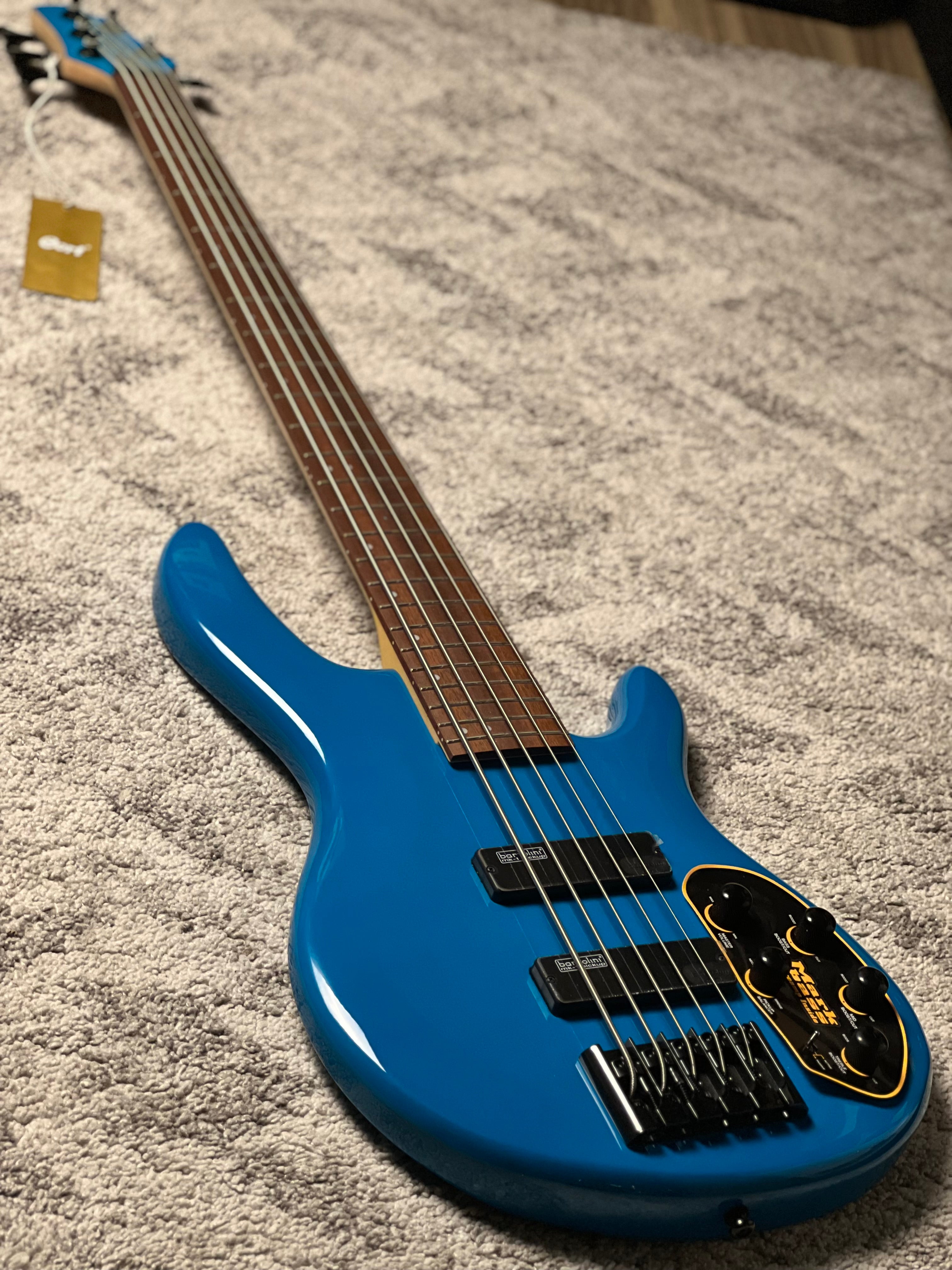 Cort Bass C5 Deluxe-CBL in Candy Blue – nafiriguitar.com