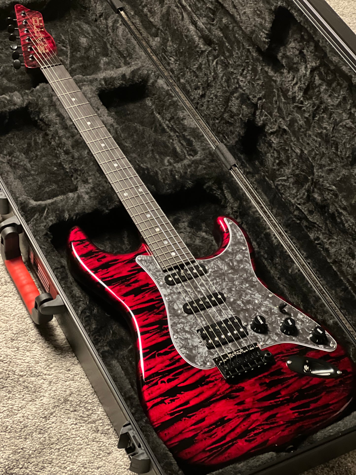 Saito S-622CS BEYOND SSH in Aka Oni with Hardshell Case 253389