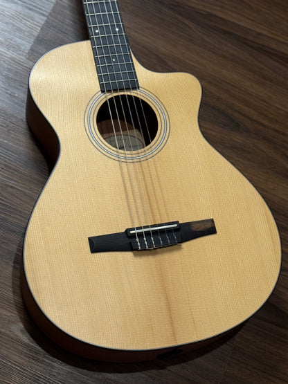Taylor 112ce-N Acoustic Guitar in Sapele/Spruce