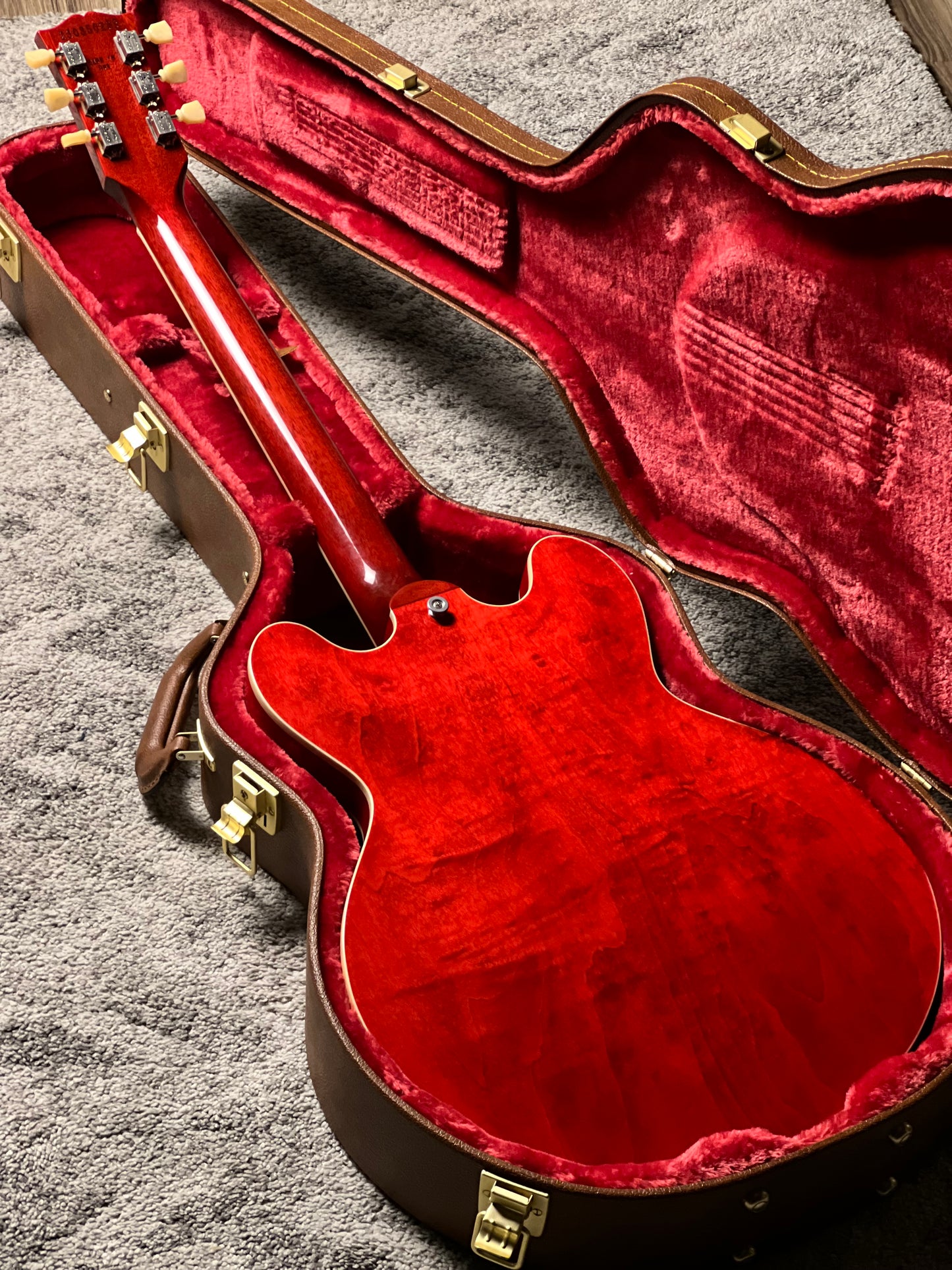 Gibson ES-335 Original Collection in Sixties Cherry w/Case 230356282