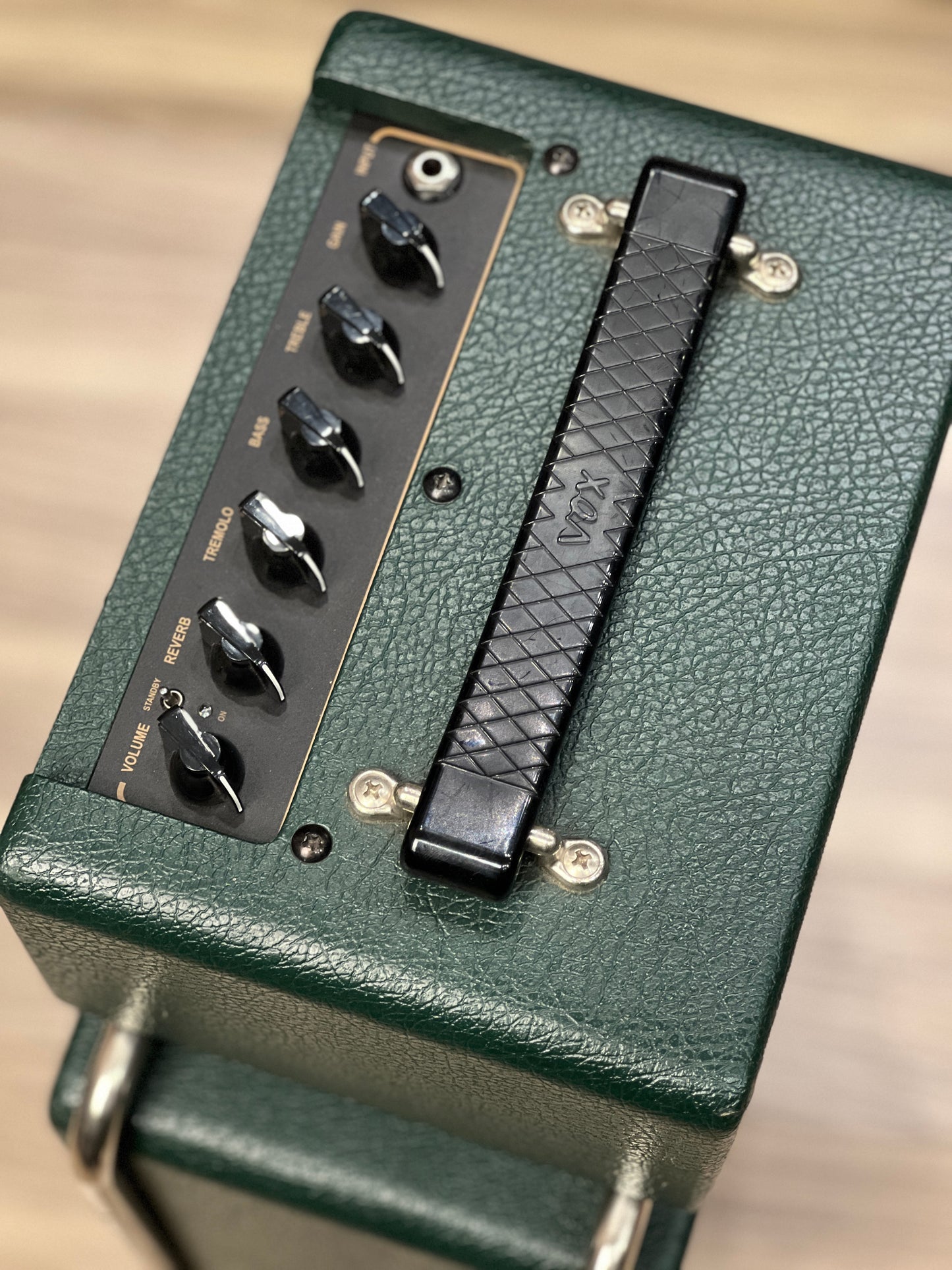 Vox MSB25BRG Mini Superbeetle 25-watt 1x10" Mini-stack in British Racing Green