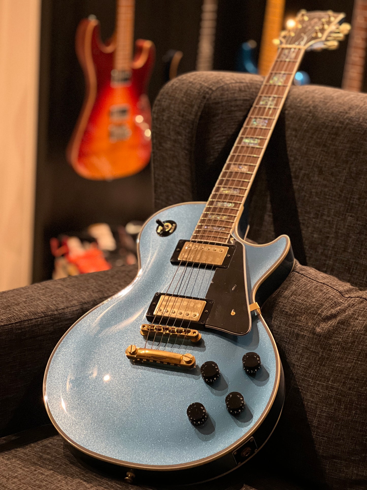 Tokai Love Rock Custom Shop LC-136S AB in Blue Sparkle with Abalone Block inlay 1941682