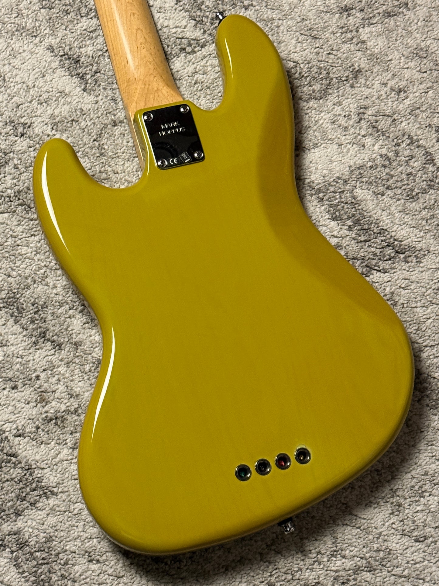 Fender Mark Hoppus Signature Bass in Surf Green MX11090429 (USED)