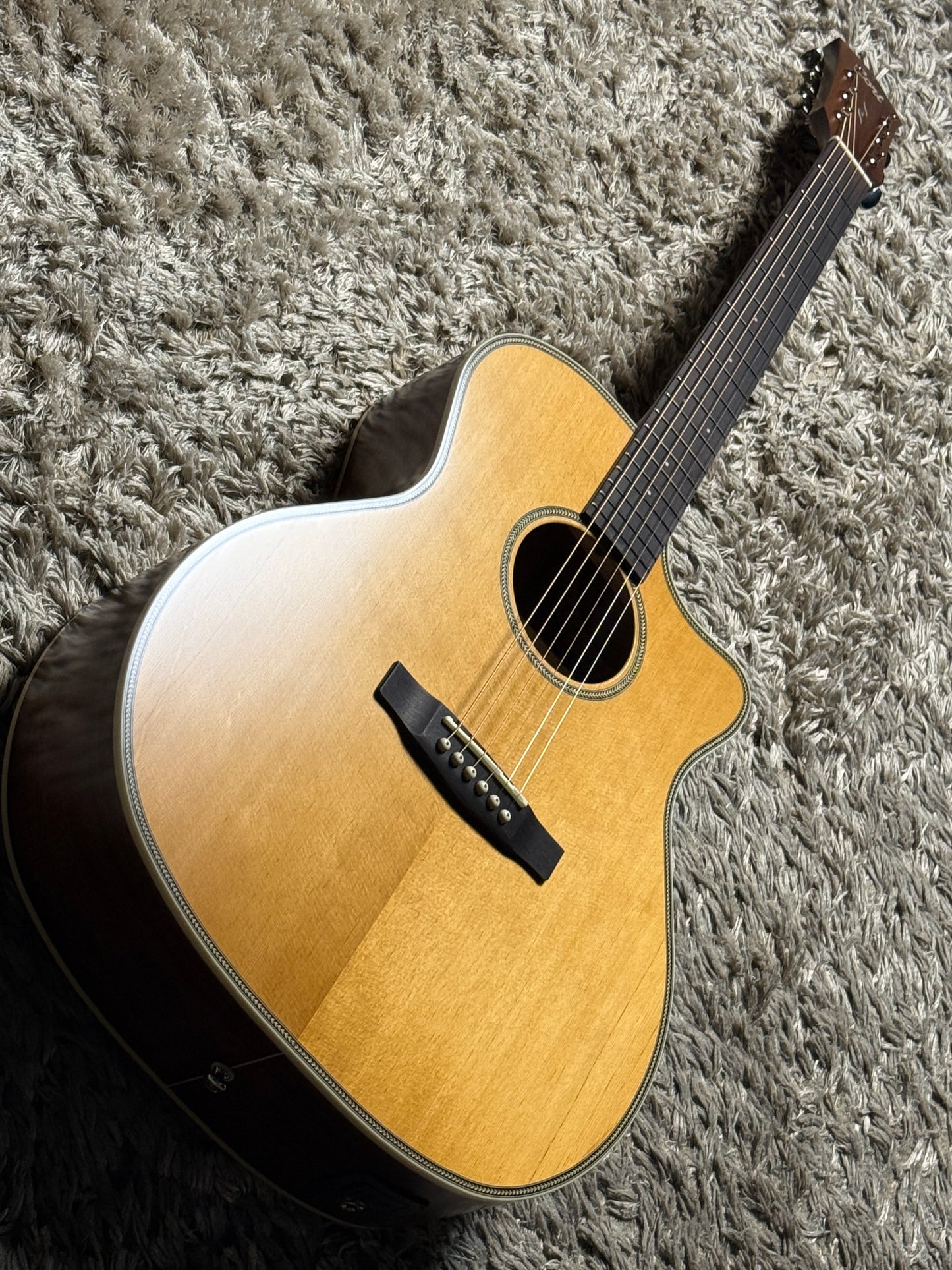 Cort Essence ES-GA4-NSG Acoustic Guitar, Natural Semi Gloss