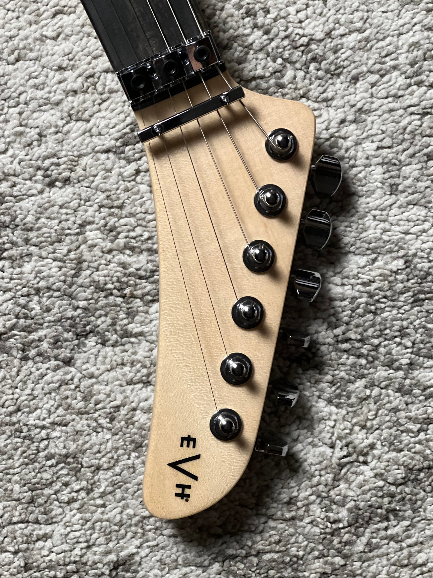 EVH 5150 Series Deluxe Ash with Ebony FB in Natural EVH2200772