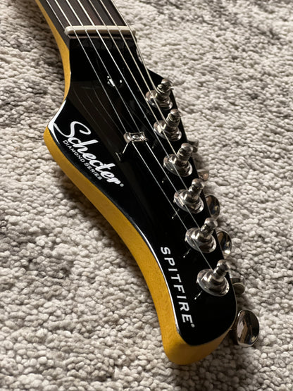 Schecter Spitfire Solid-Body in Black Leopard