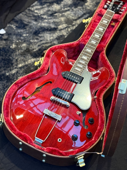 Gibson ES-330 in Sixties Cherry  with case