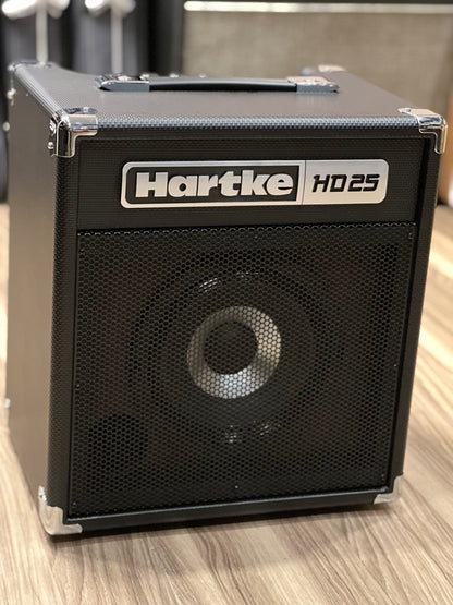 Hartke Hydrive HD25 25W 8" Bass Combo Ampli