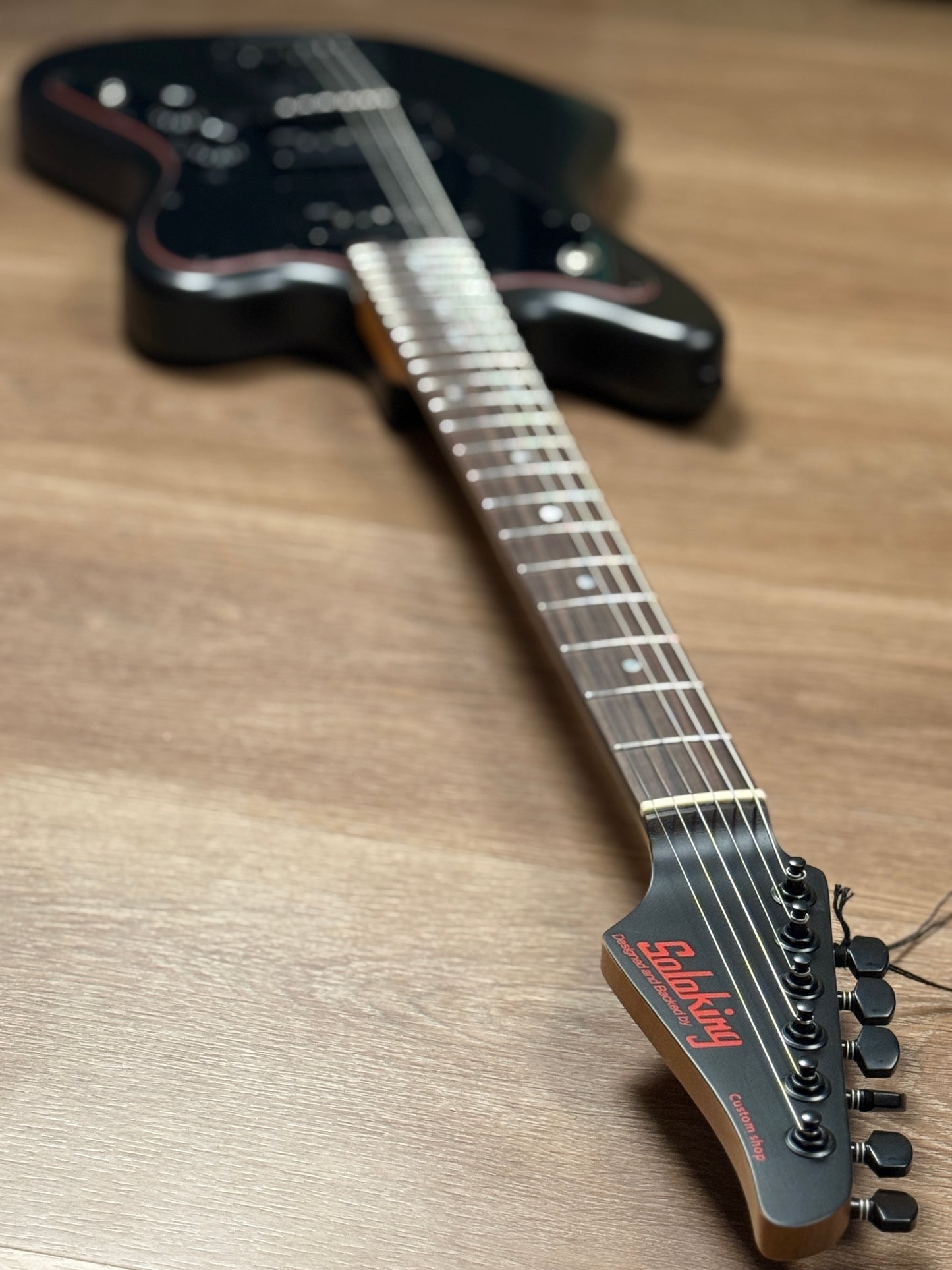 Soloking JM40 Offset in Noir Black Limited Edition