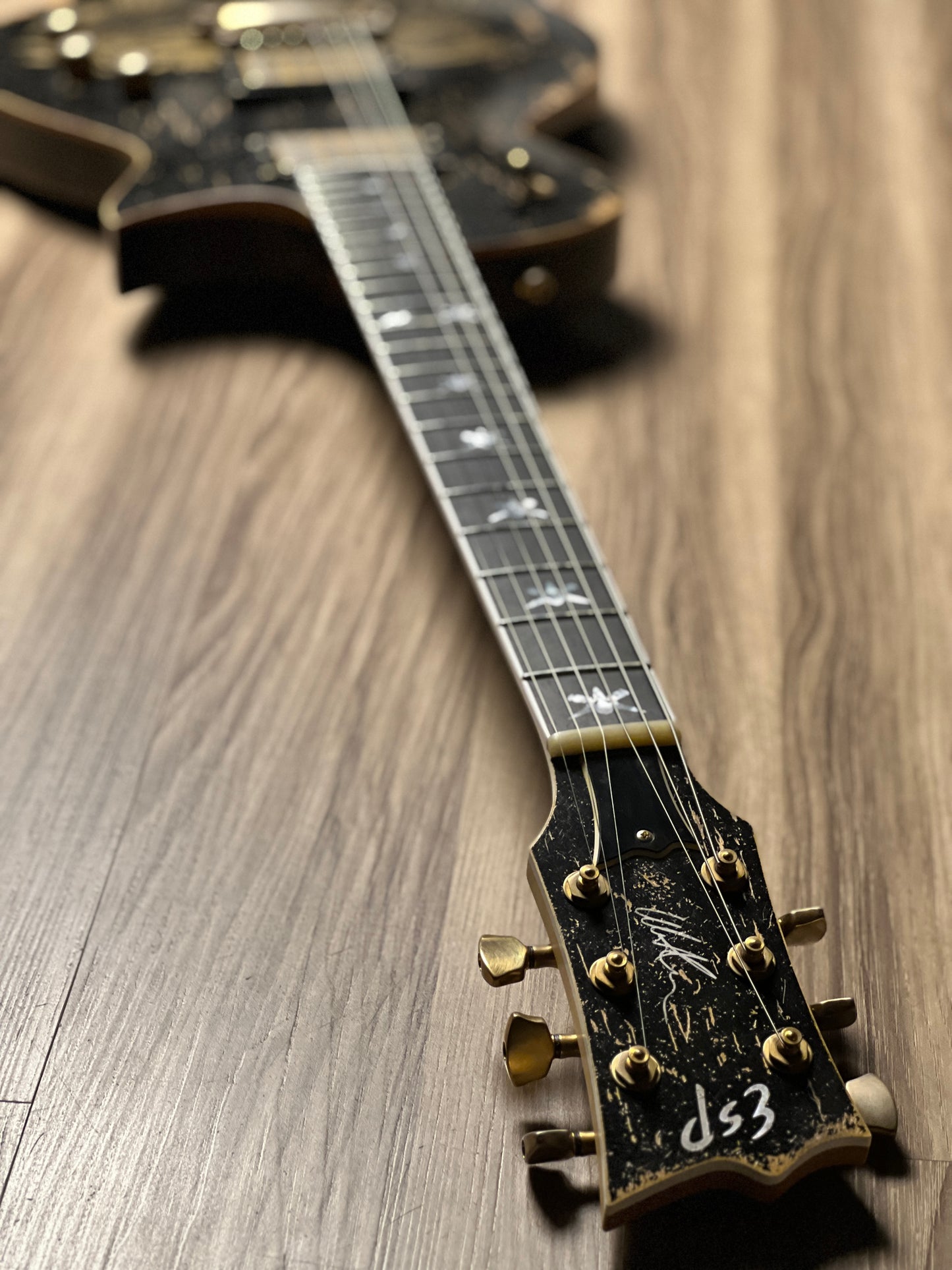 ESP Will Alder Signature Warbird Custom Shop in Distressed E4620231