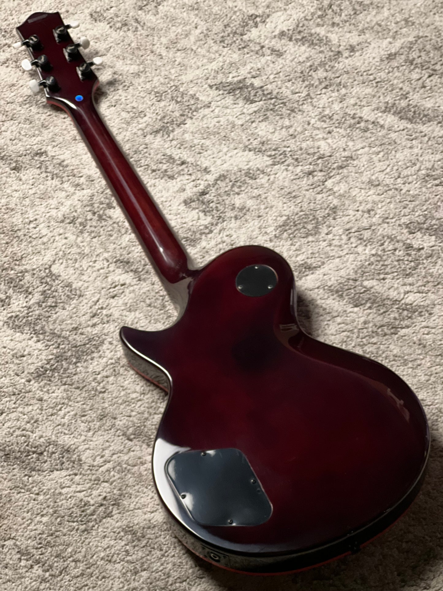 Dhatarattha Custom DLP in Trans Pink with 5A Quilt Top