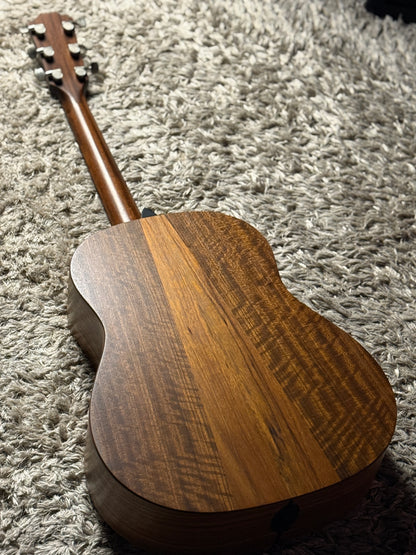 Taylor American Dream AD17e Acoustic Electric สีดำท็อป 