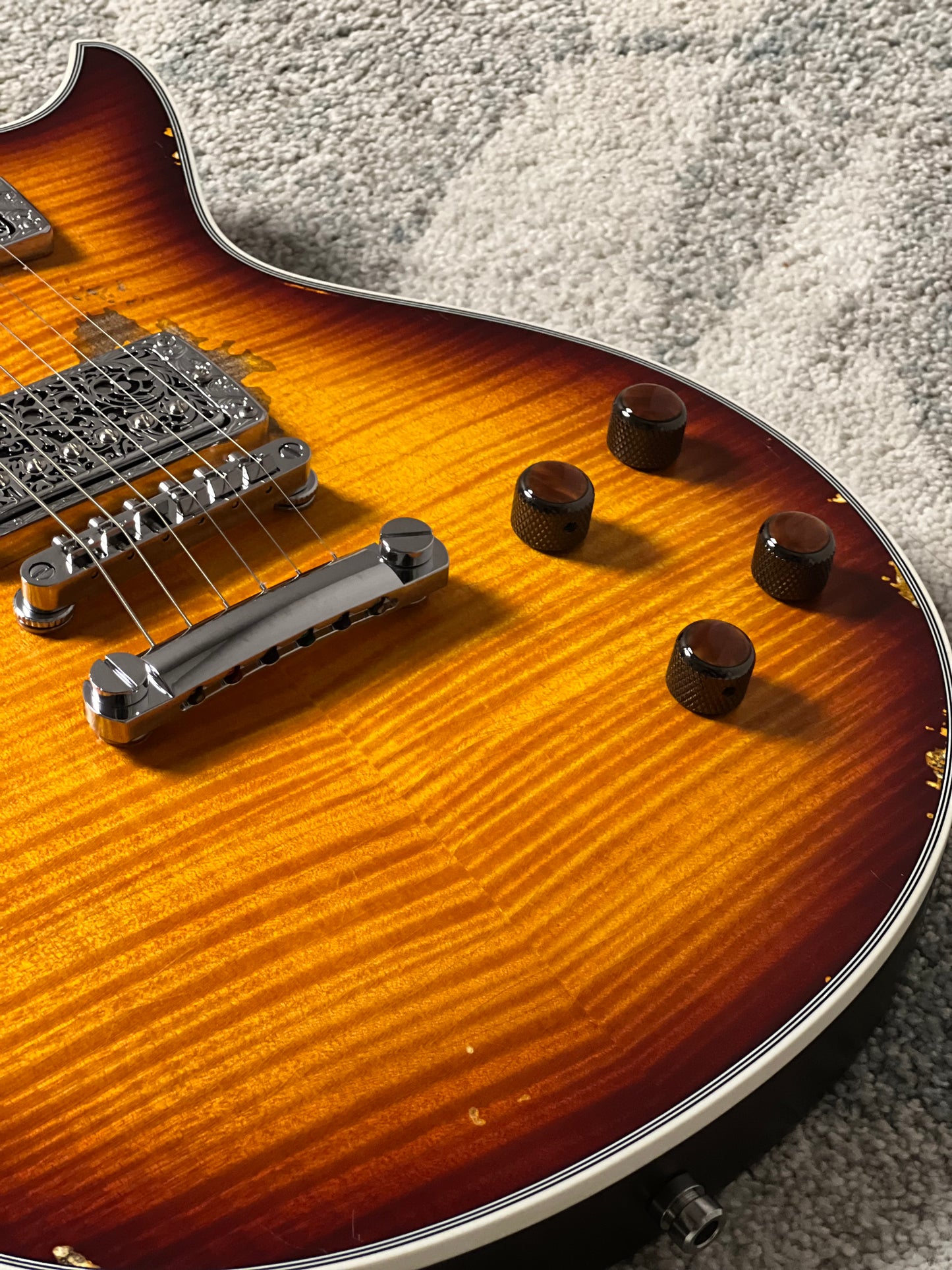 Dhatarattha Custom DLP in Iced Te Burst with 5A Quilt Top and Blooming Lilies Inlay