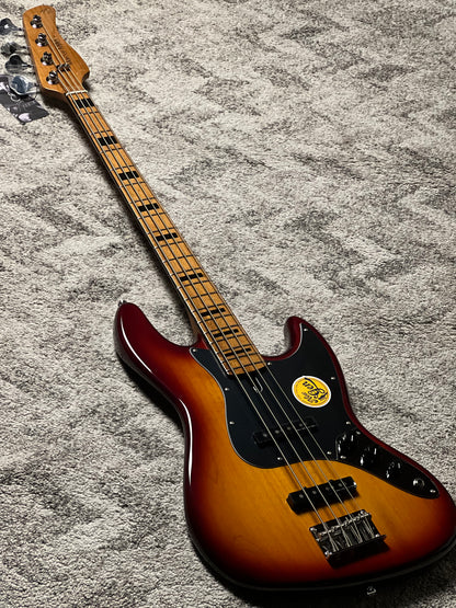 Sire Marcus Miller V5 Alder 4 String in Tobacco Sunburst