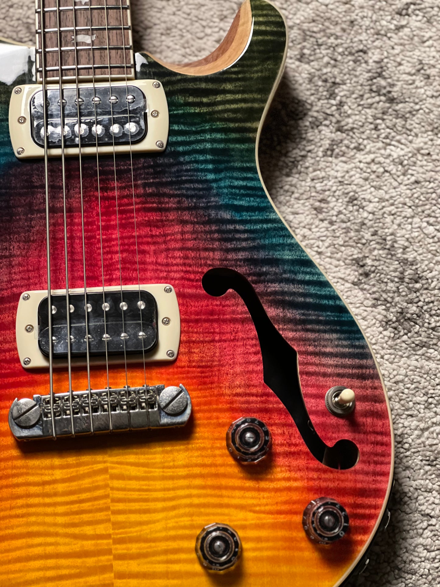 PRS SE Ed Sheeran Hollowbody I Piezo Baritone in Kaleidoscope