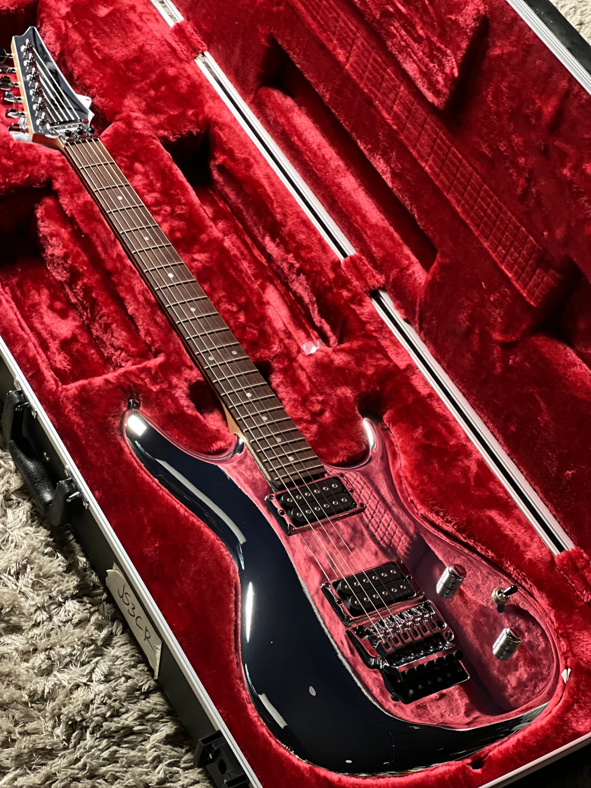 Ibanez JS3CR Joe Satriani Signature w/Case In Chrome Boy F2401024