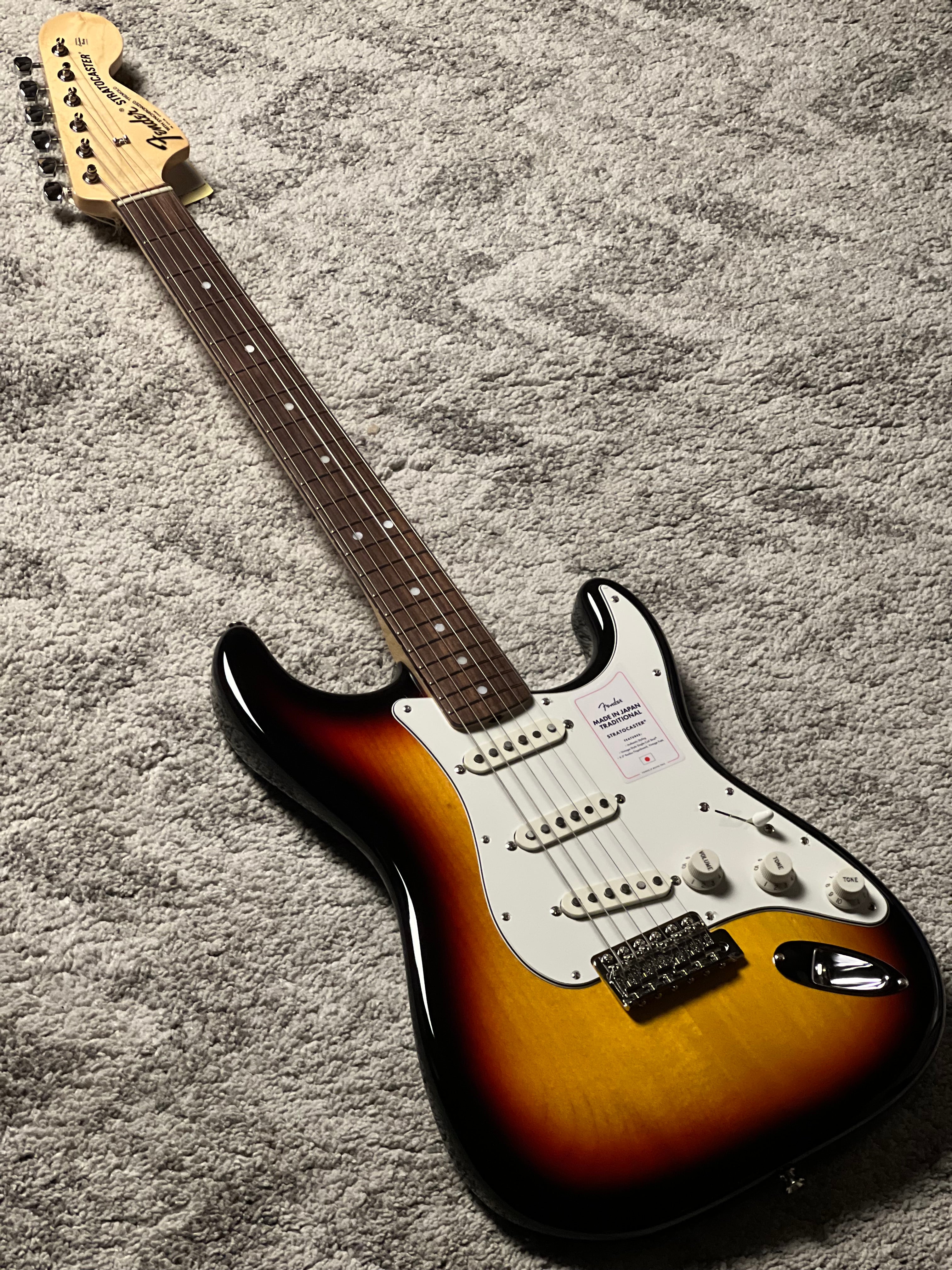 Fender Japan Traditional II Late 60s Stratocaster with Rosewood FB