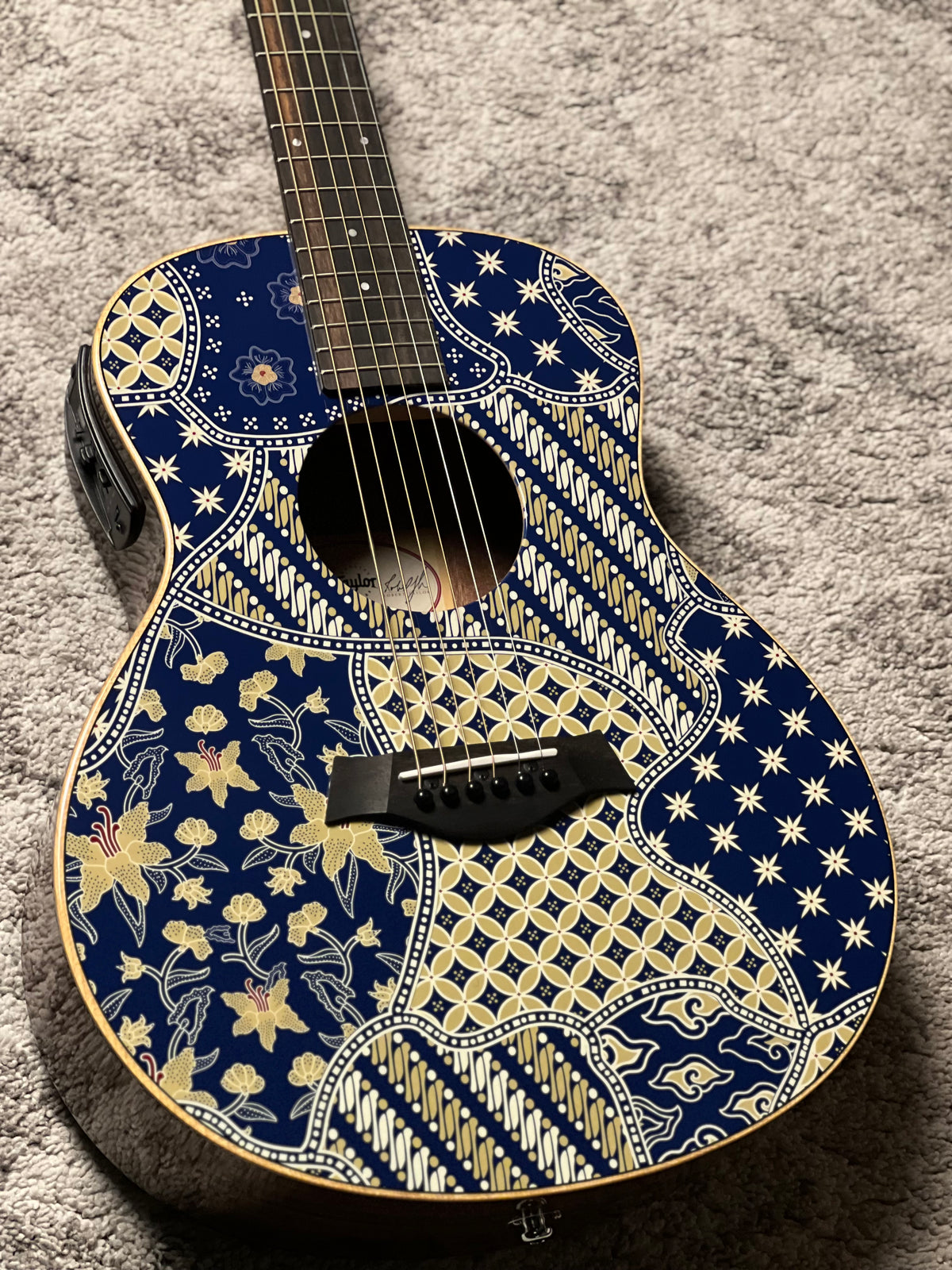Taylor GS Mini-e Sekar Jagad Special Edition Acoustic Guitar