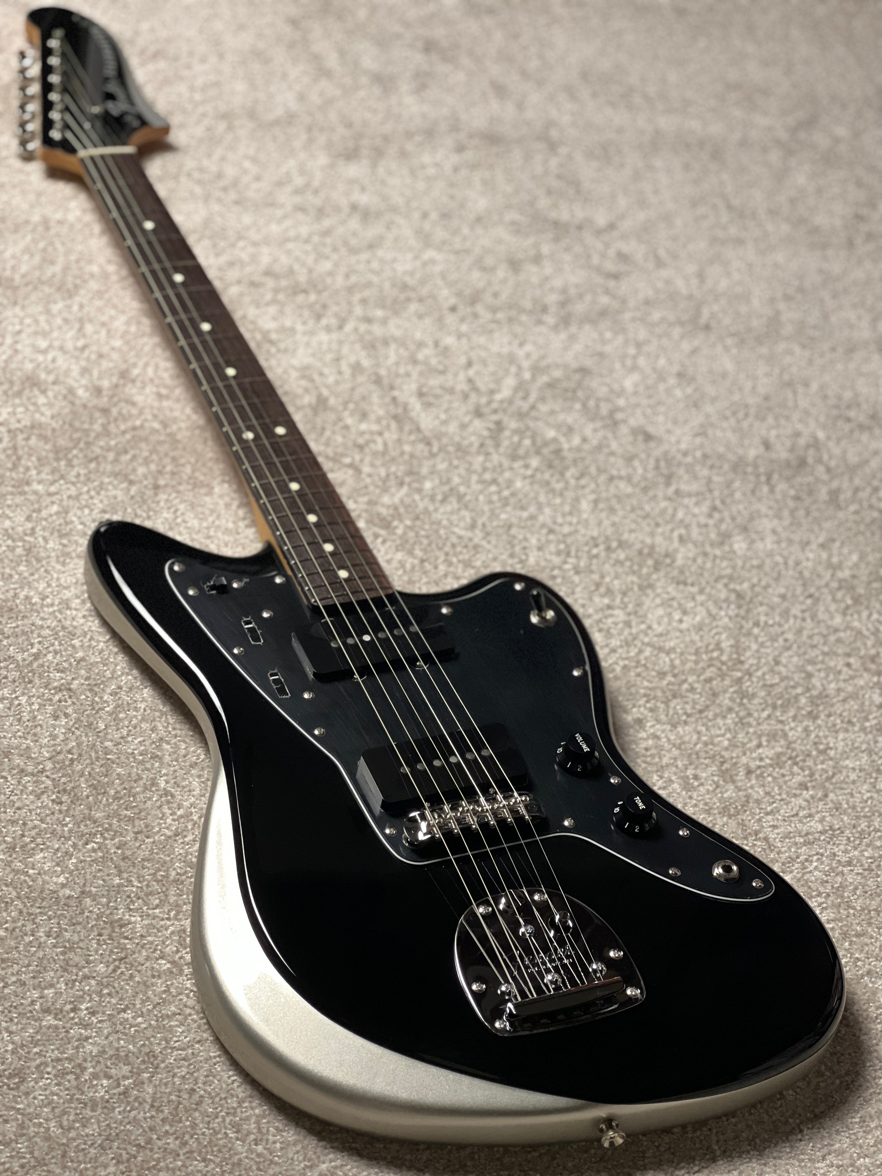 Fender MIJ Limited Starmaster with RW FB in Black JD25004746
