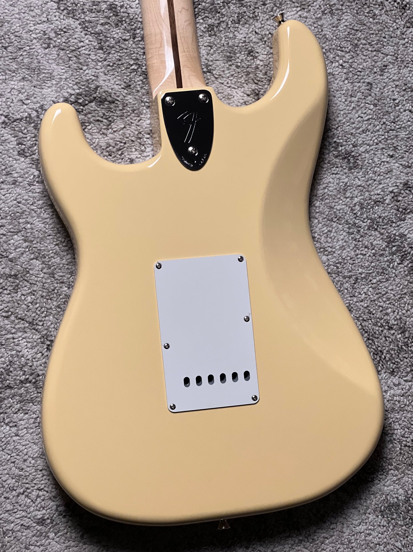 Fender Japan Traditional 70s Stratocaster with Maple FB in Vintage White JD25010795