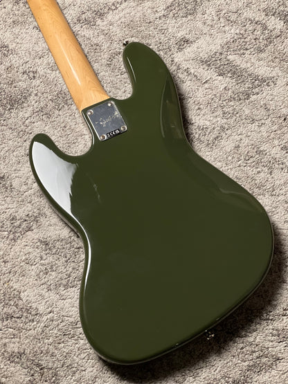 Squier FSR Classic Vibe 60s Jazz Bass with Laurel FB in Olive