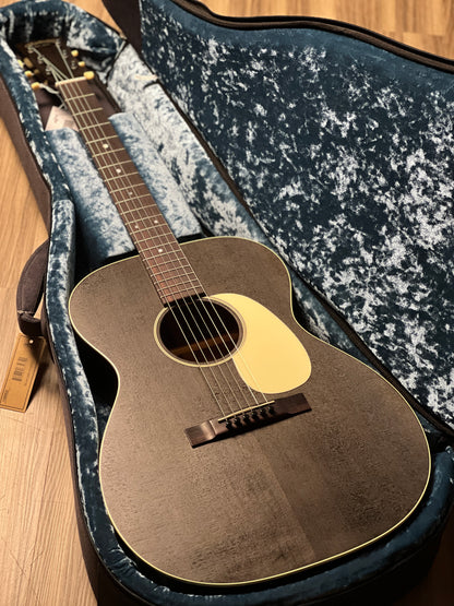 Martin 000-17E Acoustic-electric Guitar in Black Smoke