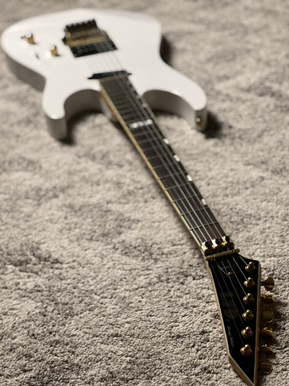 ESP LTD Mirage Deluxe '87 in Snow White