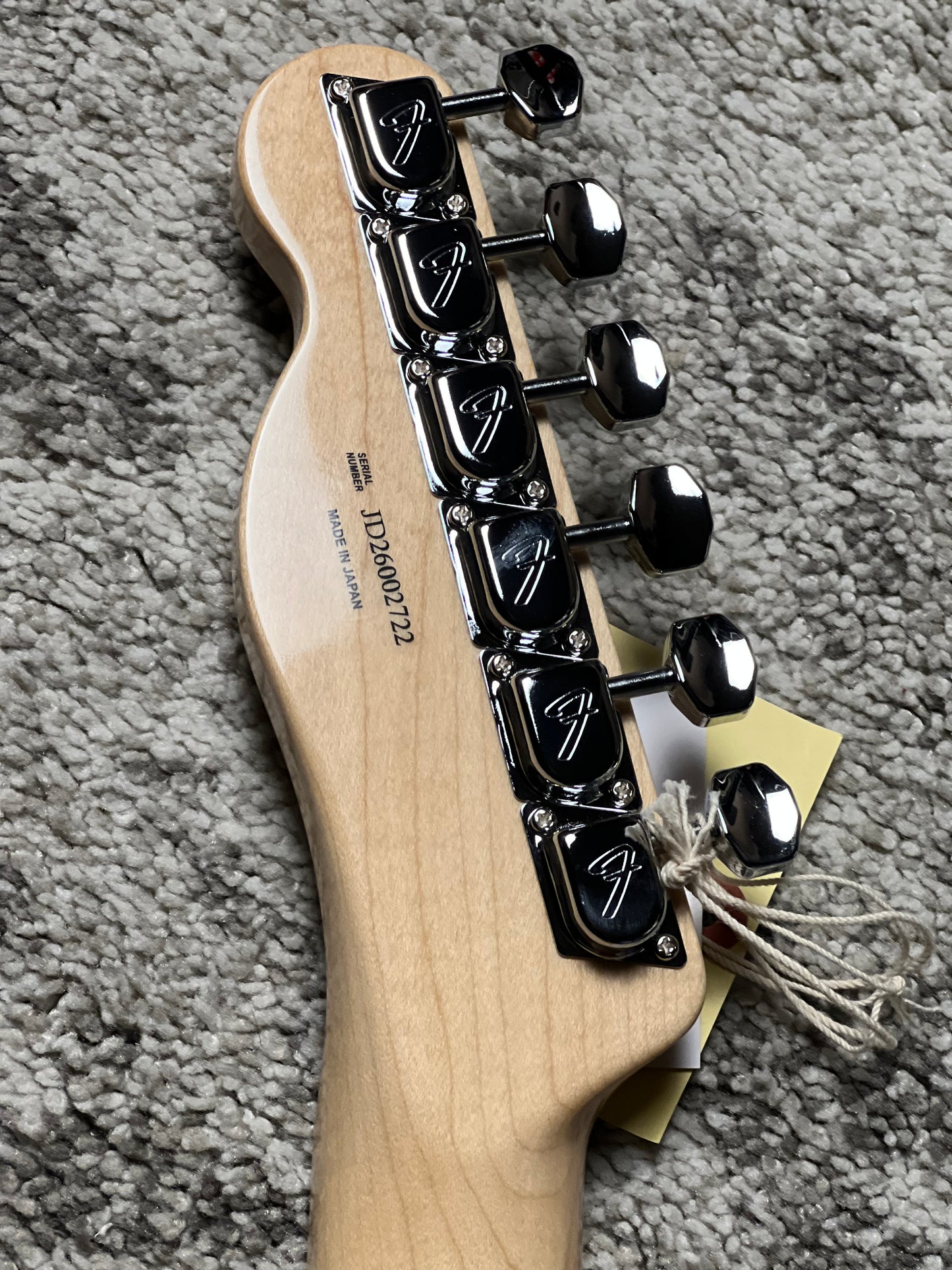 Fender Japan Traditional II 70s Telecaster Custom with Maple FB in Black JD26002622
