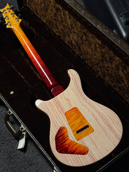 PRS Private Stock Modern Eagle V Piezo in Dragon's Breath Glow 327530
