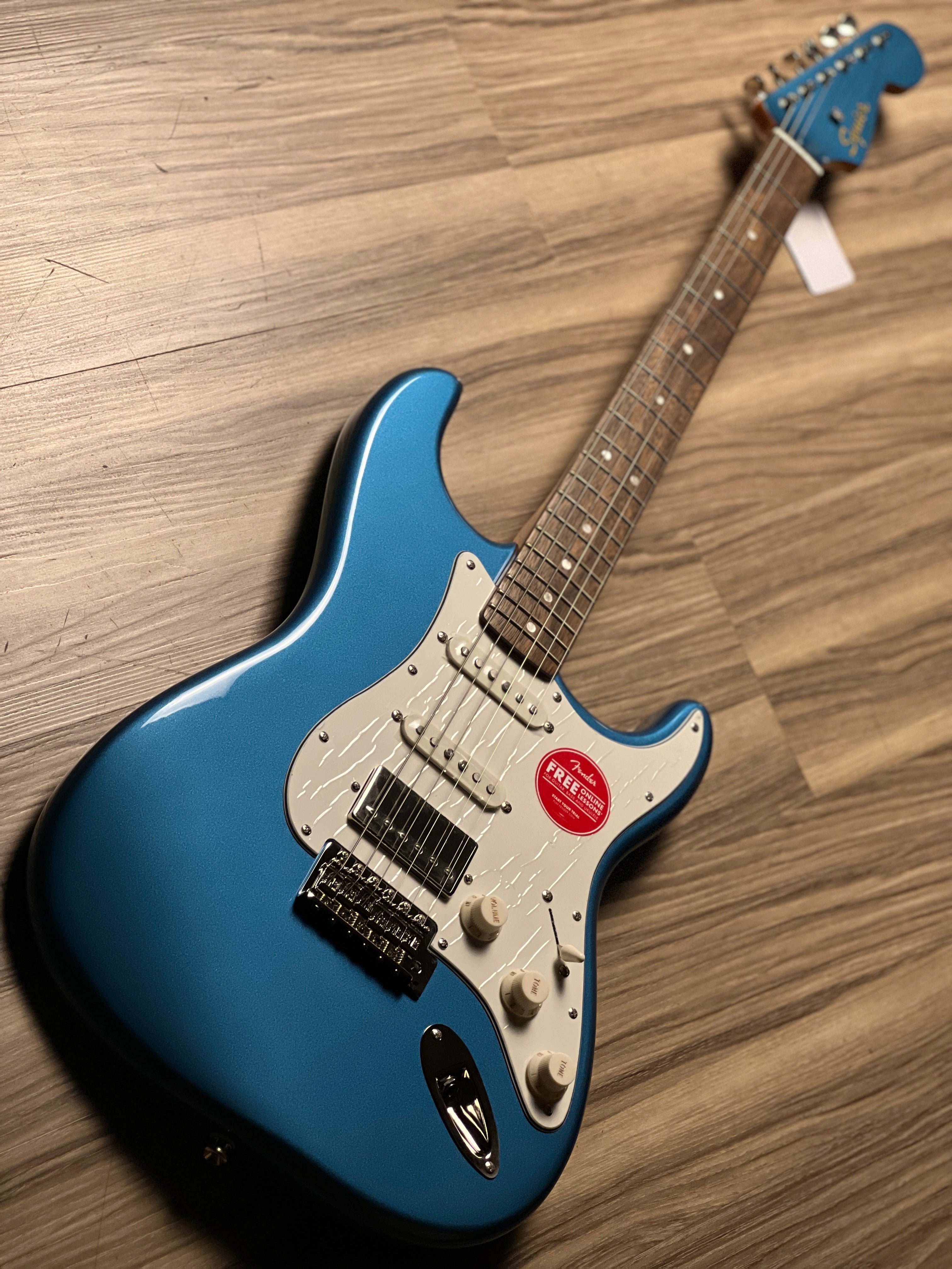 Squier Limited Ed Classic Vibe 60s Stratocaster HSS with Laurel FB