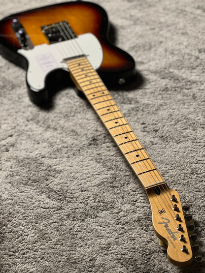 Fender Japan Hybrid II Telecaster with Maple FB in 3 Tone Sunburst JD26004483