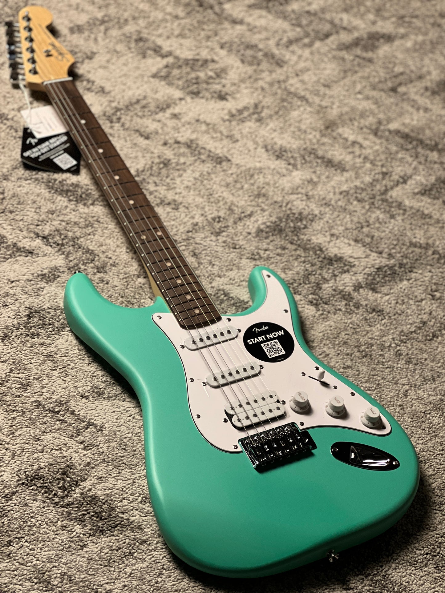 Squier Debut Series Stratocaster HSS with Laurel FB in Sea Foam Green