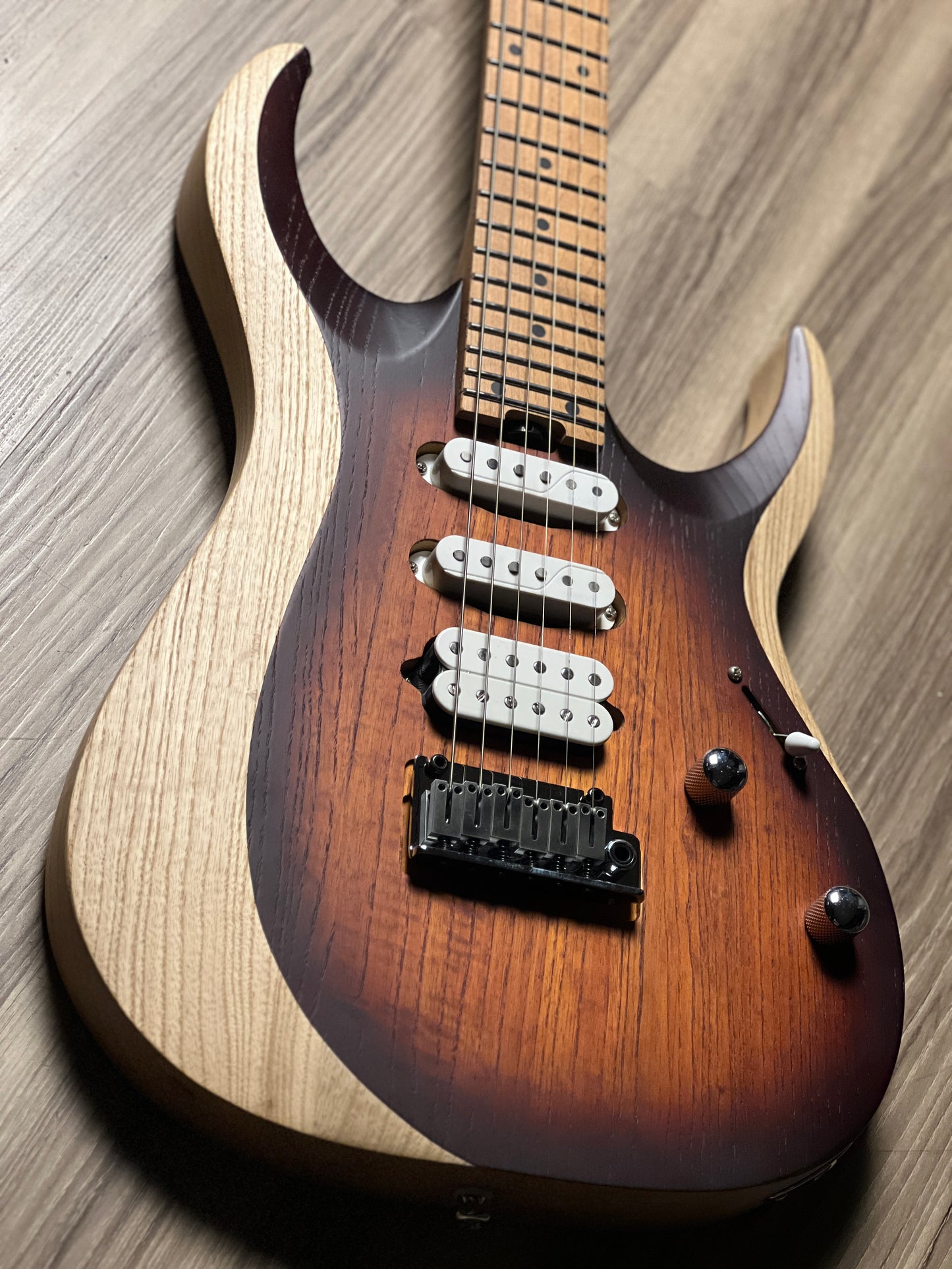 Cort X700 Triality OPVB in Open Pore Vintage Burst.