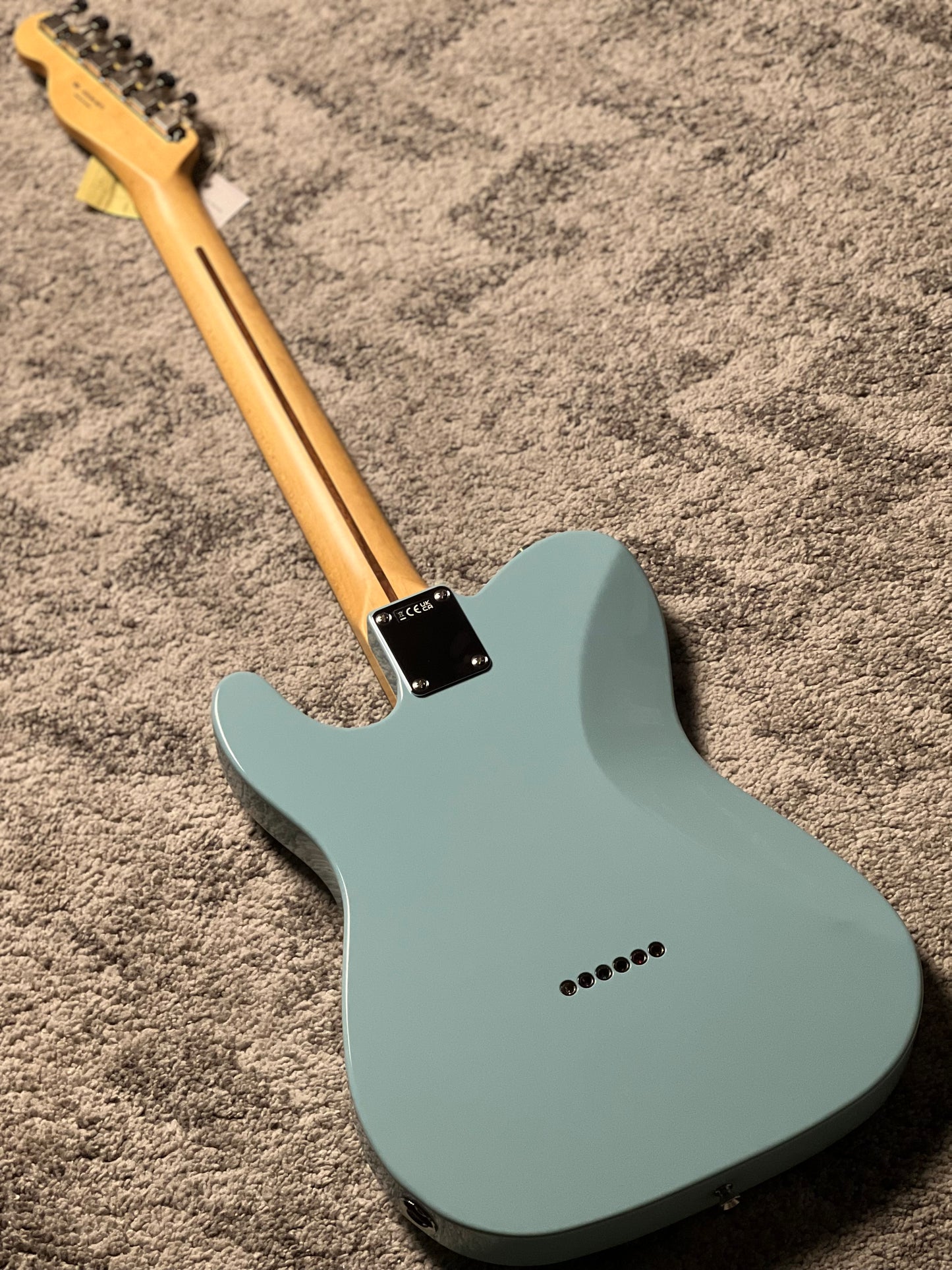 Fender FSR Collection Hybrid II Telecaster with RW FB in Daphne Blue JD23018075