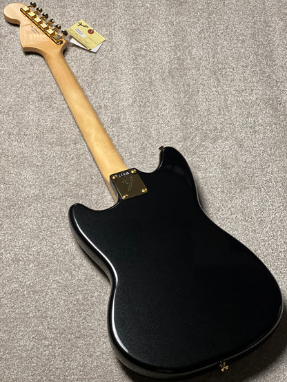 Fender Japan Traditional 2025 Collection 60s Mustang with RW FB in Black Pearl JD25012311