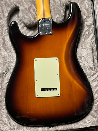 Fender American Professional II Stratocaster with RW FB in Anniversary 2-Tone Sunburst