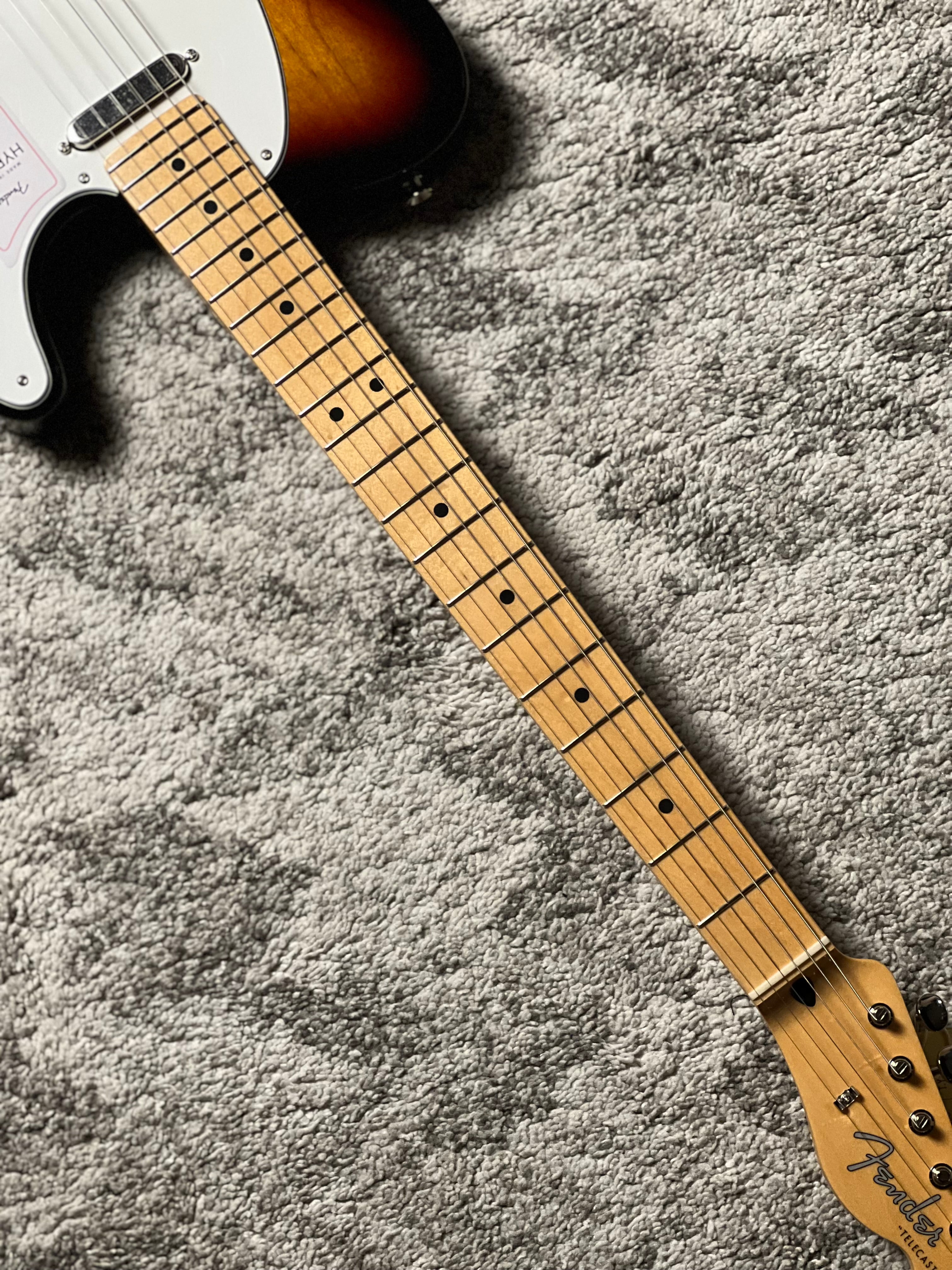 Fender Japan Hybrid II Telecaster with Maple FB in 3 Tone Sunburst