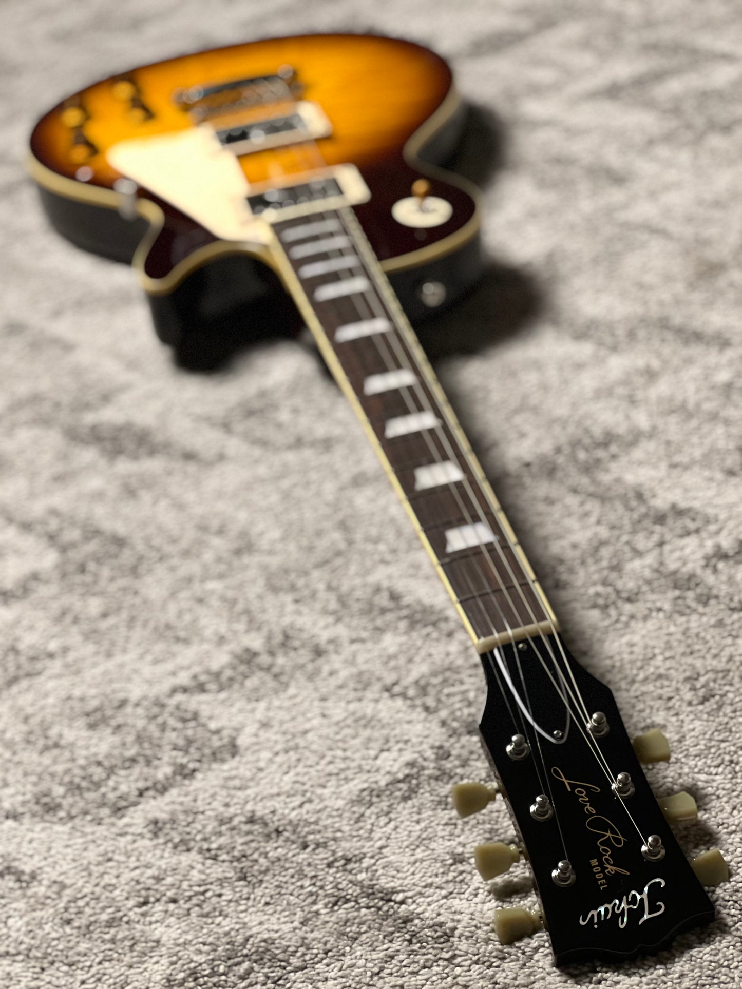 Tokai Love Rock LS-148F BS Vintage Series Japan in Brown Sunburst 2450298