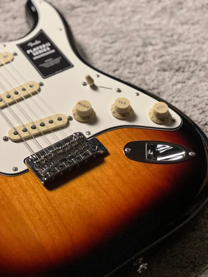 Fender Player II Stratocaster with RW FB in 3 Tone Sunburst MXS24055370